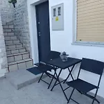 Lux Arena Ema Apartment *