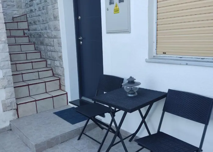 Lux Arena Ema Lejlighed *