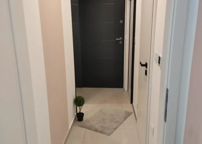 Lejlighed Lux Arena Ema *