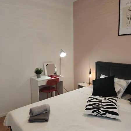 Lux Arena Ema Apartman Póla